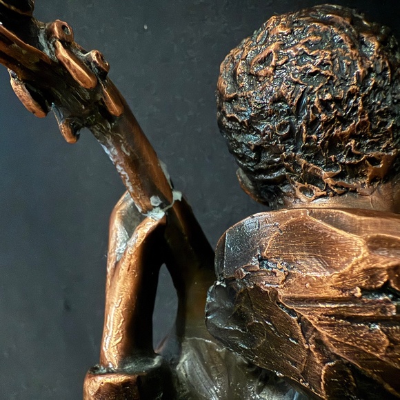 Jazz Bass Player Sculpture/Figurine - Picture 9 of 13